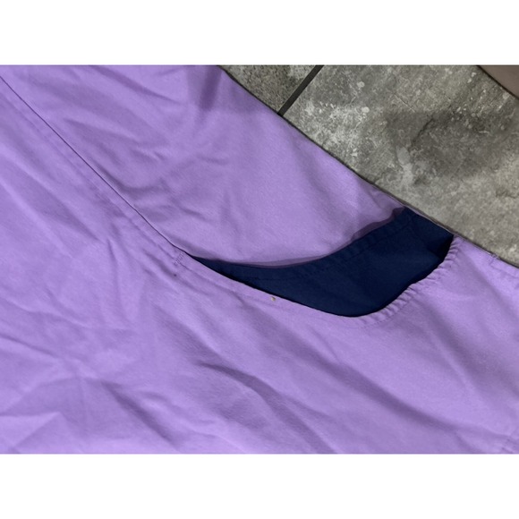 Butter‎ Soft Womens XS Scrub Top POCKETS V neck Purple Blue Gray Pink (2) Tops - Picture 8 of 13